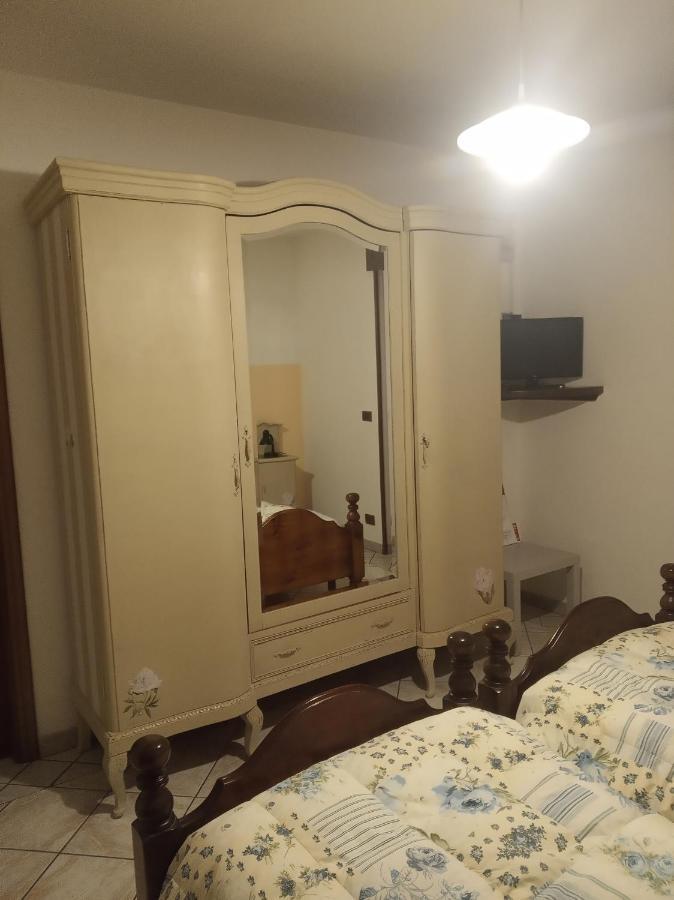 Bed & Breakfast Mezzaluna Feletto Exterior photo